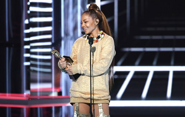 Winners Announced for the 2018 BBMAs