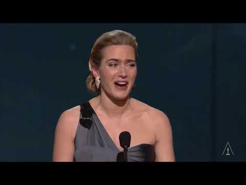 Kate Winslet | Behind the Oscars Speech
