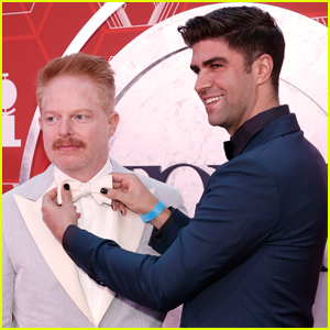 Jesse Tyler Ferguson Gets His Bow Tie Fixed by Husband Justin Mikita at Tony Awards 2020