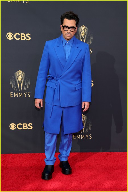 Dan Levy at the Emmy Awards 2021