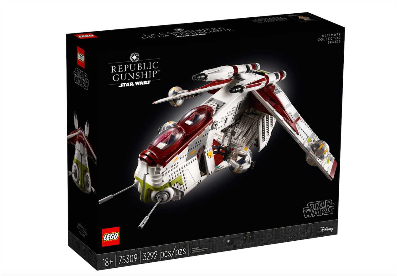 LEGO Announces Massive Star Wars UCS Republic Gunship with 3,292 Pieces