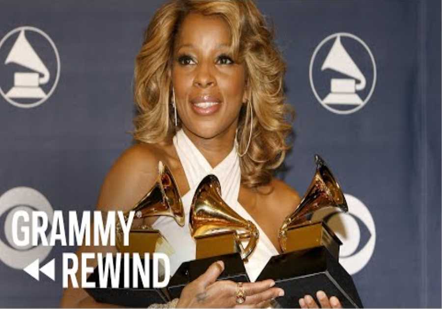 Watch Mary J. Blige Win Best R&amp;B Vocal Performance For “Be Without You” In 2007 | GRAMMY Rewind