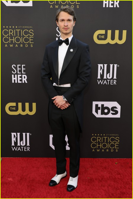 Ansel Elgort (West Side Story) on the Critics Choice red carpet