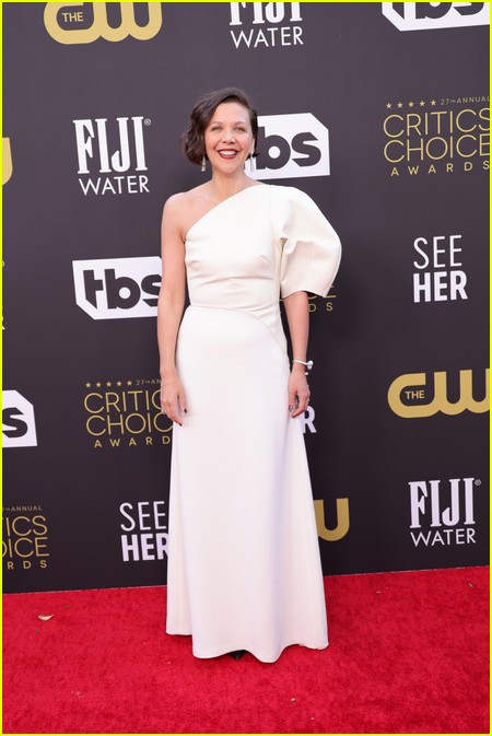 Maggie Gyllenhaal (The Lost Daughter) on the Critics Choice red carpet