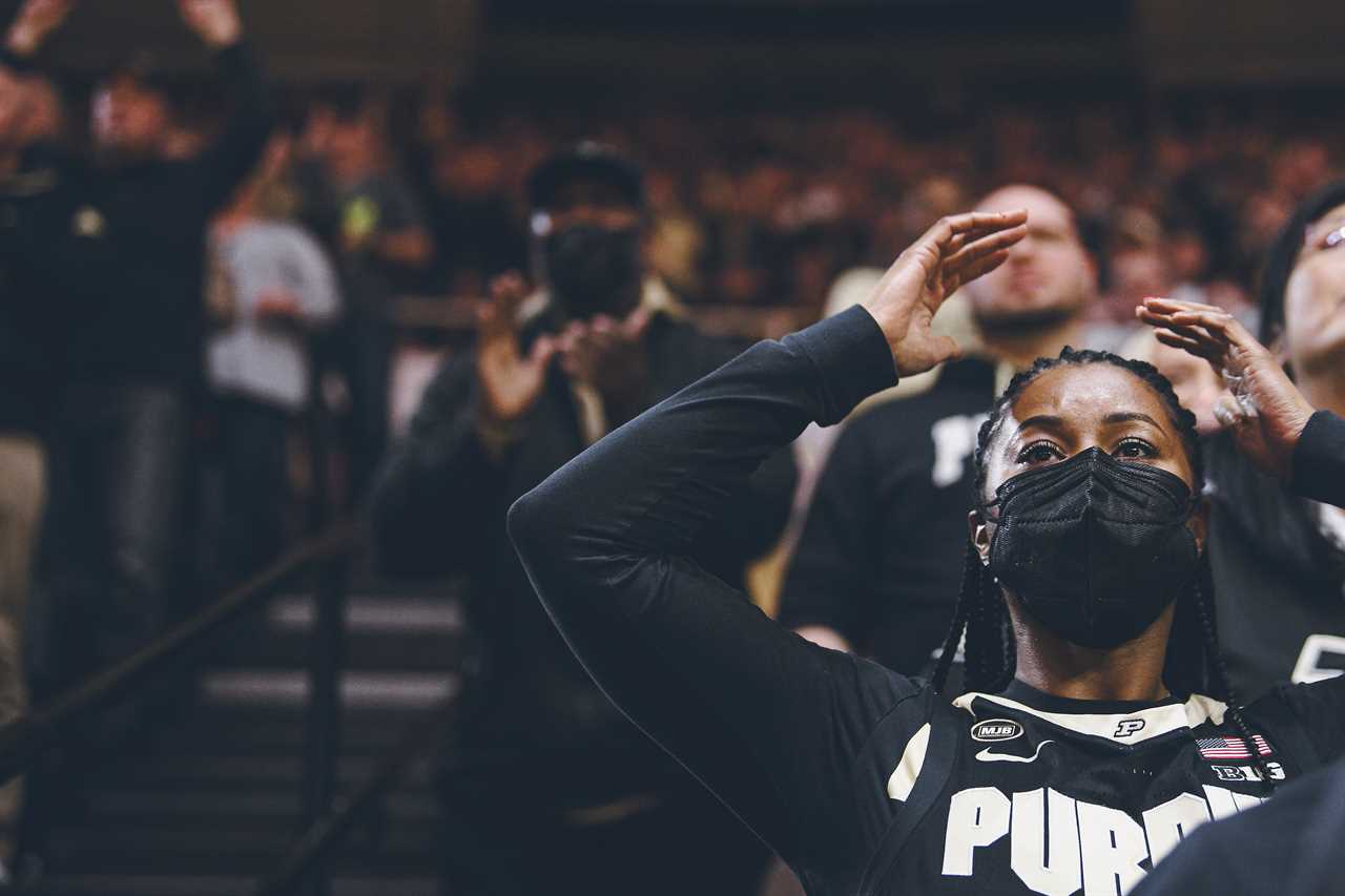 Notre Dame coach Niele Ivey paved the way for her son Jaden’s basketball stardom Ivey and her son, a star guard at Purdue, will lead their respective teams in the men’s and women’s NCAA tournaments