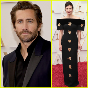 Jake Gyllenhaal Supports Big Sister Maggie Gyllenhaal at Oscars 2022