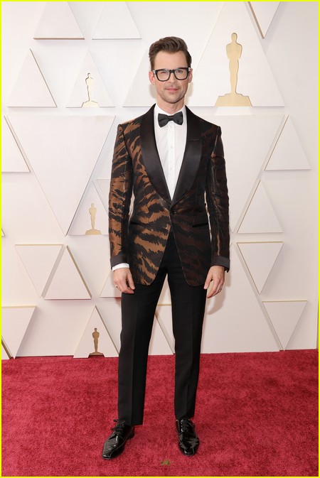 Brad Goreski on the Oscars 2022 red carpet