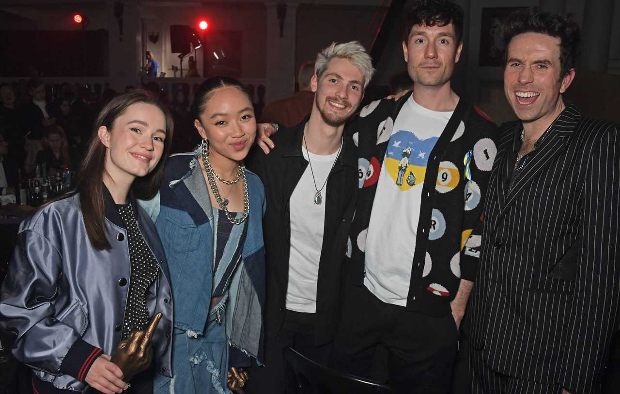 Sigrid, Griff, guest, Dan Smith and Nick Grimshaw attend The BandLab NME Awards 2022 at the O2 Academy Brixton on March 2, 2022 in London, England.  (Photo by David M. Benett/Dave Benett/Getty Images)