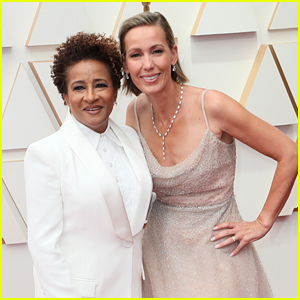 Oscars Co-Host Wanda Sykes Is Joined by Wife Alex on the Red Carpet - See Photos!