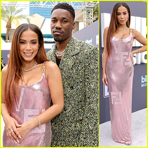 Anitta Stuns In A Pink Metallic Dress at BBMAs 2022 With Giveon & Becky G