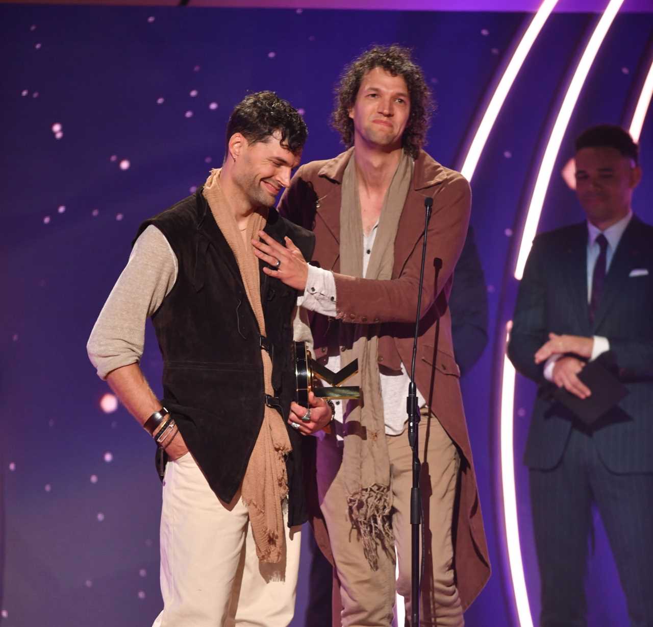 For King & Country, Anne Wilson See Big Wins At 2022 K-Love Fan Awards