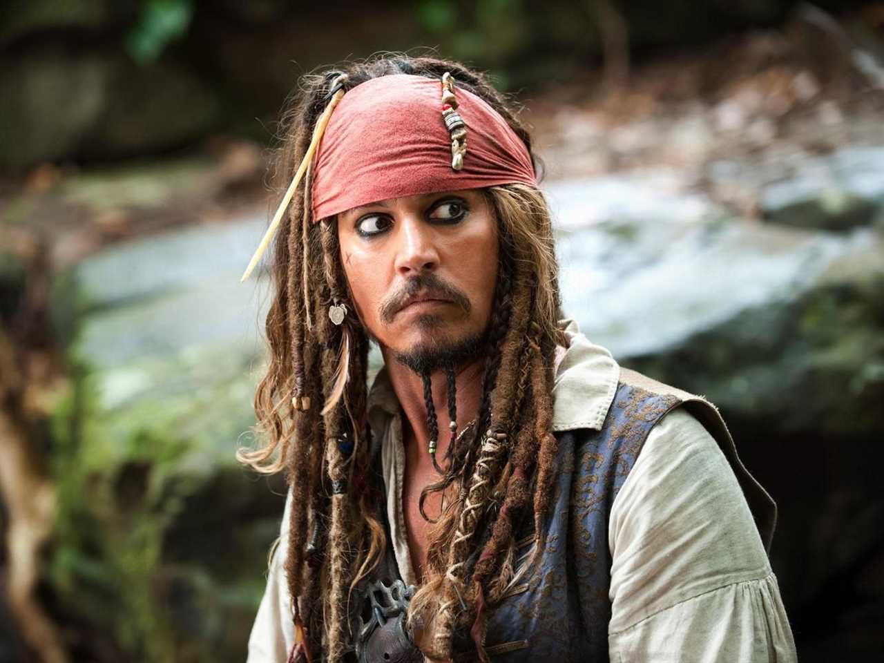 Johnny Depp, Captain Jack Sparrow, Pirates of the Caribbean movie