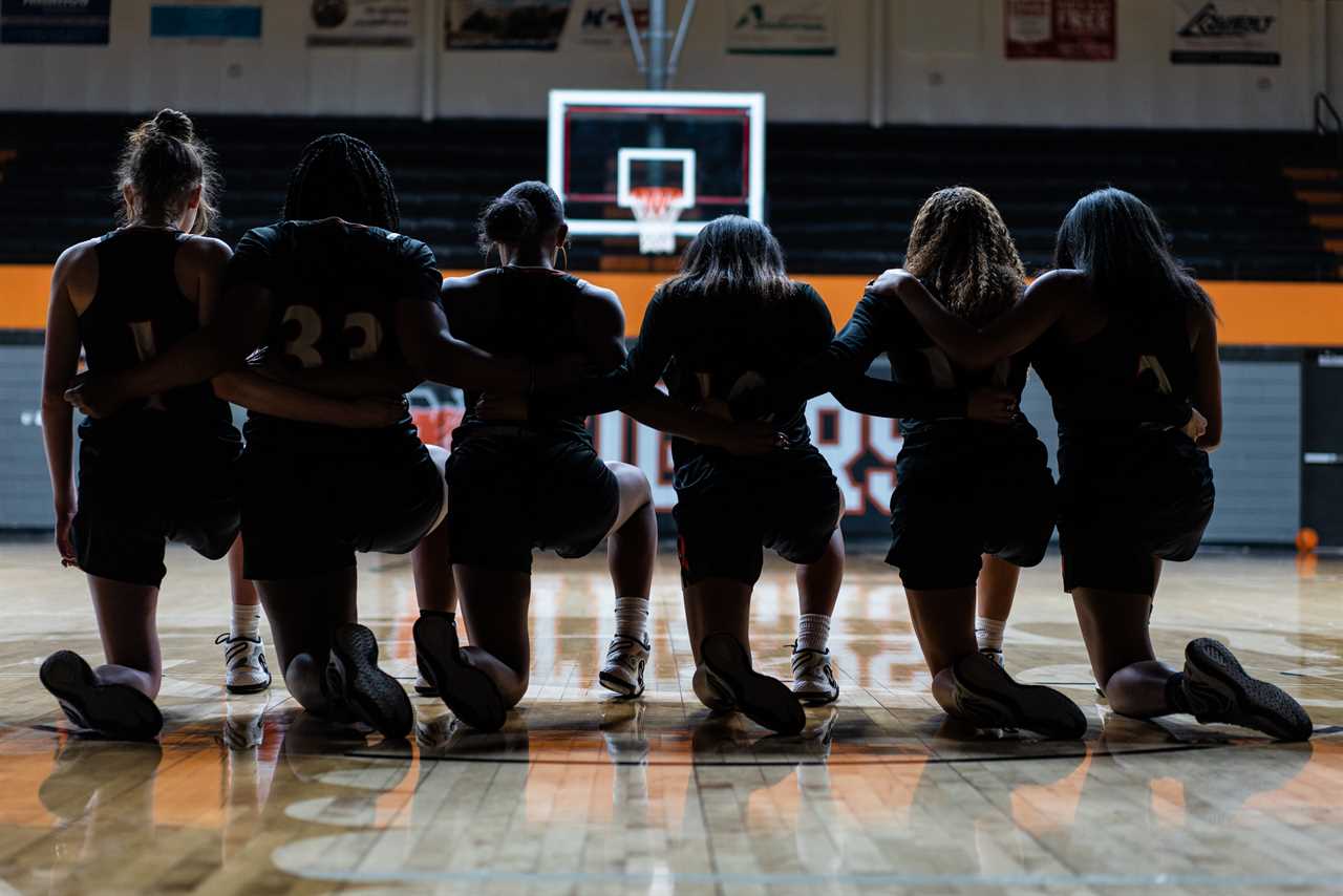 High school coaches like Larry McKenzie are the bedrock of basketball The retirement of the legendary Minneapolis coach is a warning for the game