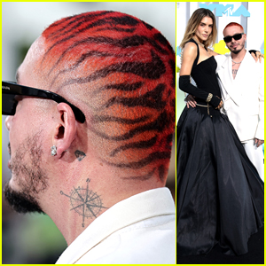 J Balvin Wears Tiger Stripes On His Head for MTV VMAs 2022