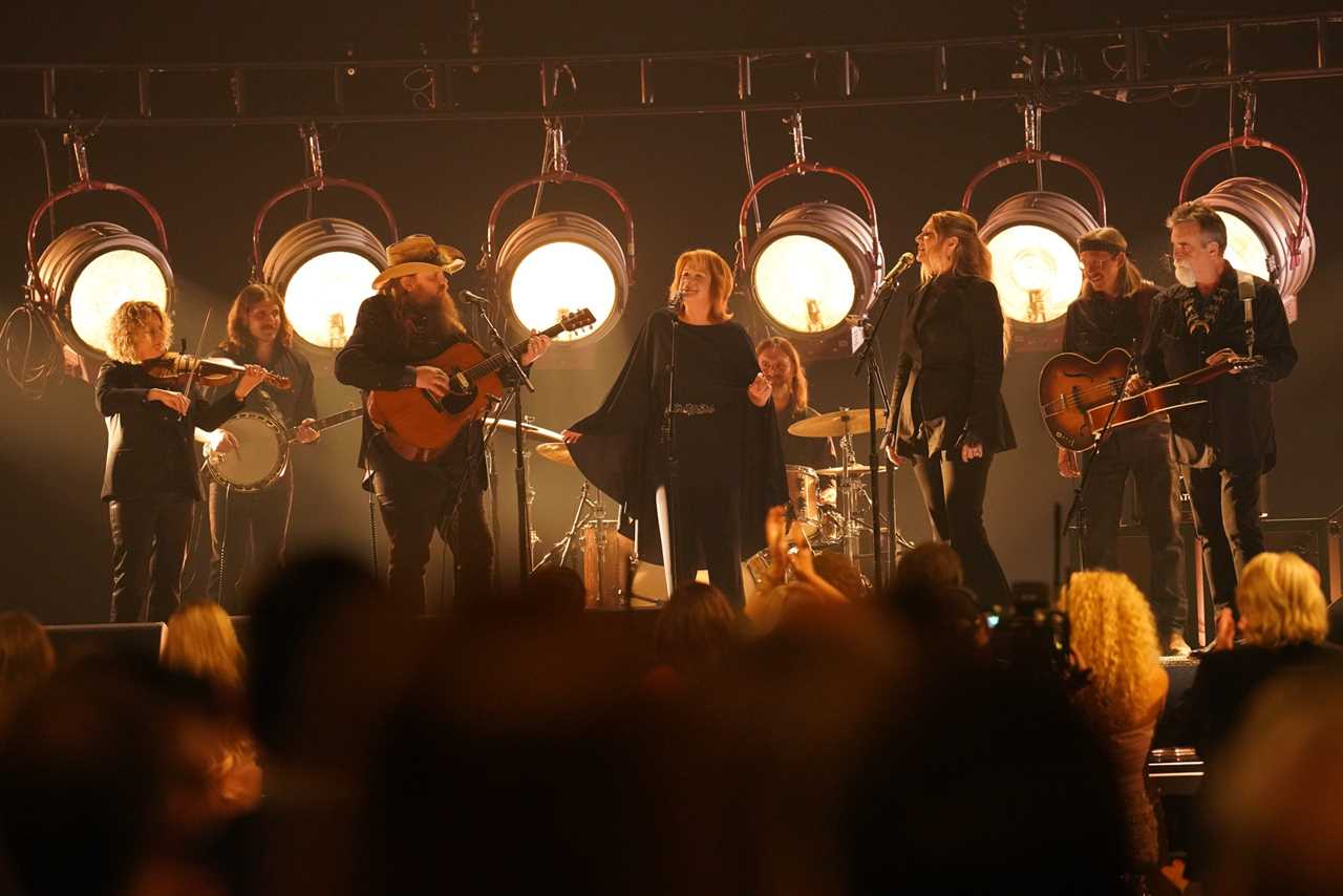 The 56th CMA Awards Embraces Its Roots For A Night Of Great Music