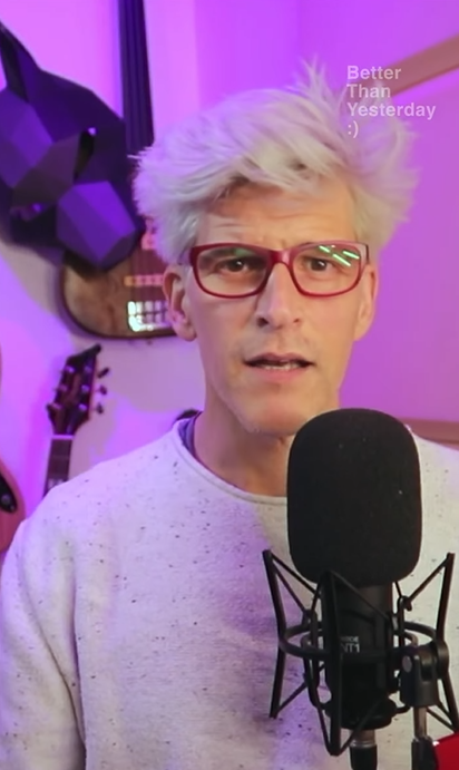 Osher Günsberg debuts new platinum blonde hair on his podcast Better Than Yesterday