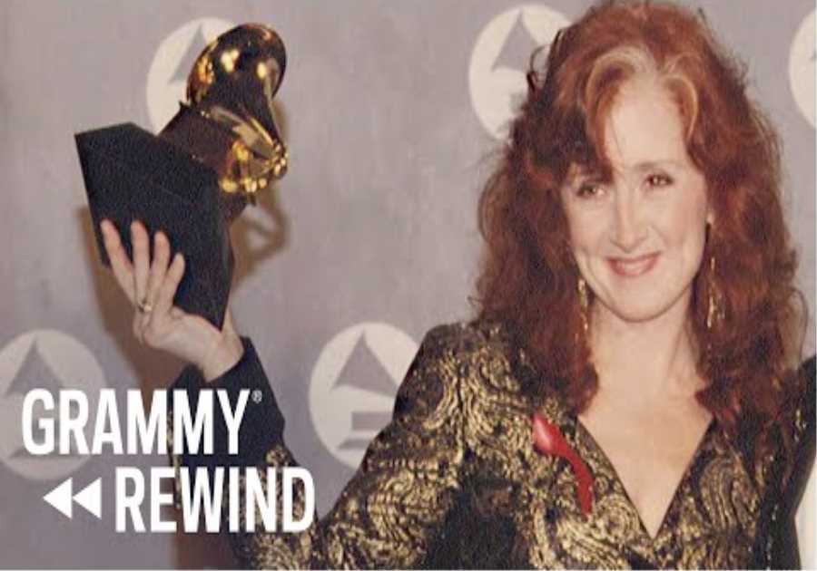Watch Bonnie Raitt Win A GRAMMY For Something To Talk About In 1992 | GRAMMY Rewind