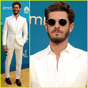 Andrew Garfield Plays It Cool in Sunglasses at the Emmy Awards 2022