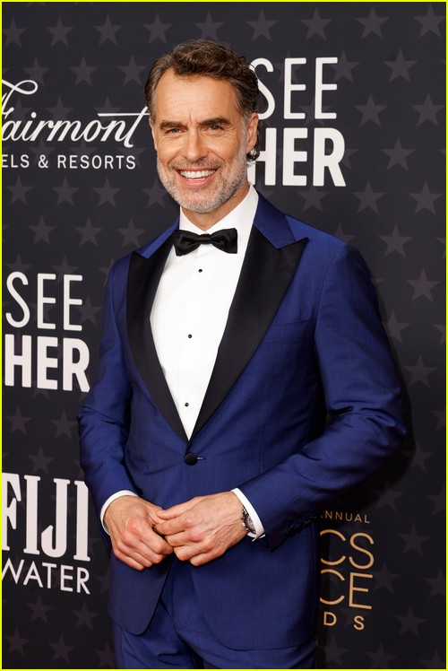 The White Lotus’ Murray Bartlett at the Critics Choice Awards 2023