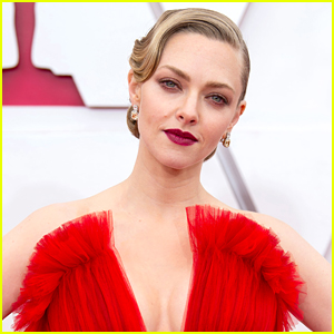 What is Amanda Seyfried’s New Musical? Actress Misses Golden Globes Win for New Project