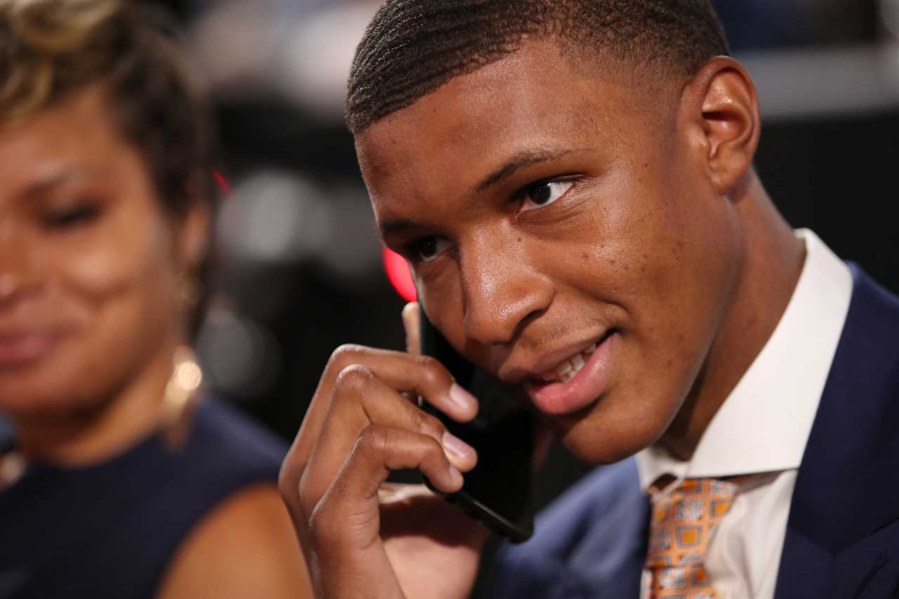 Jabari Smith Jr. is pushing past the pressure of his NBA rookie season Rockets’ first-year forward, selected to Jordan Rising Stars, is taking his father’s advice during a challenging start to his career