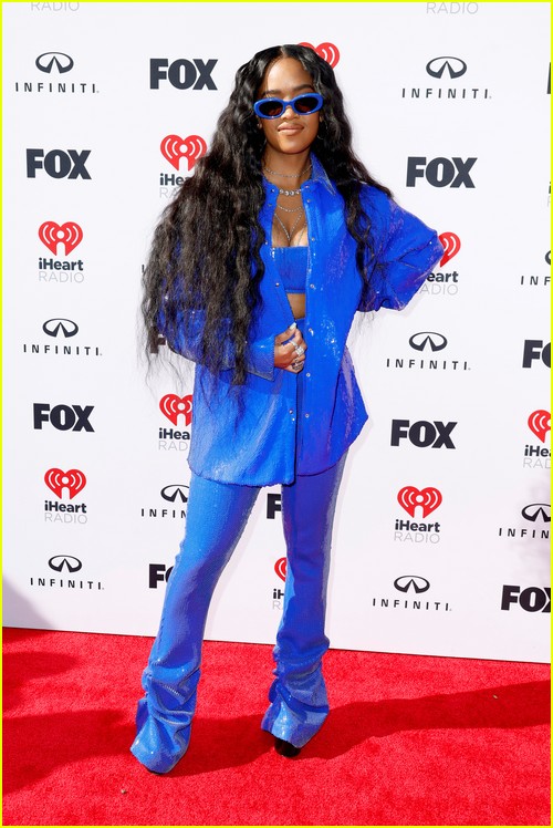 H.E.R. at the iHeartRadio Music Awards 2023
