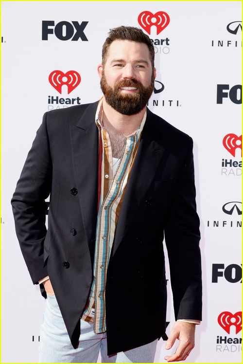 Jordan Davis at the iHeartRadio Music Awards 2023