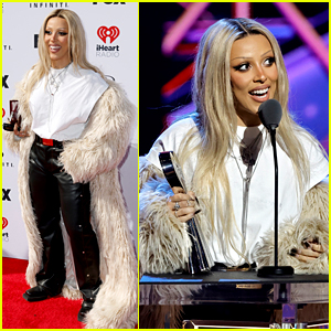 Doja Cat Picks Up First Award of the Night at iHeartRadio Music Awards 2023 for Most Played Artist of the Year!