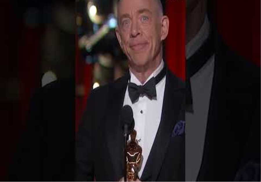 J.K. Simmons says cherish parents |  Best Supporting Actor 87th Oscars (2015)