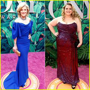 'Kimberly Akimbo' Stars Victoria Clark & Bonnie Milligan Arrive for Tony Awards 2023 - See Red Carpet Photos!