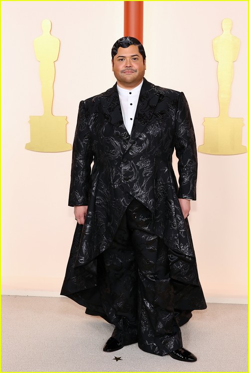 Puss in Boots: The Last Wish’s Harvey Guillen on the Oscars 2023 red carpet