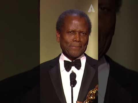 Oscar Winner Sidney Poitier Receives an Honorary Award