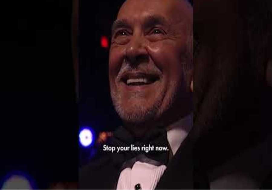 Hugh Jackman &amp; Anne Hathaway Sing a Duet at the Oscars
