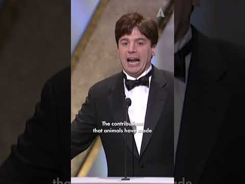 Mike Meyers Advocating for Bart the Bear at the Oscars