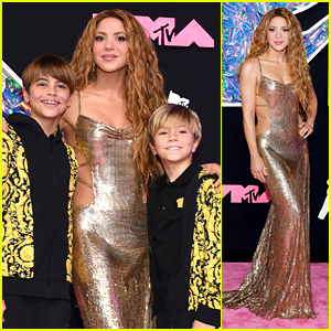 Shakira Brings Sons Milan & Sasha To MTV VMAs 2023!