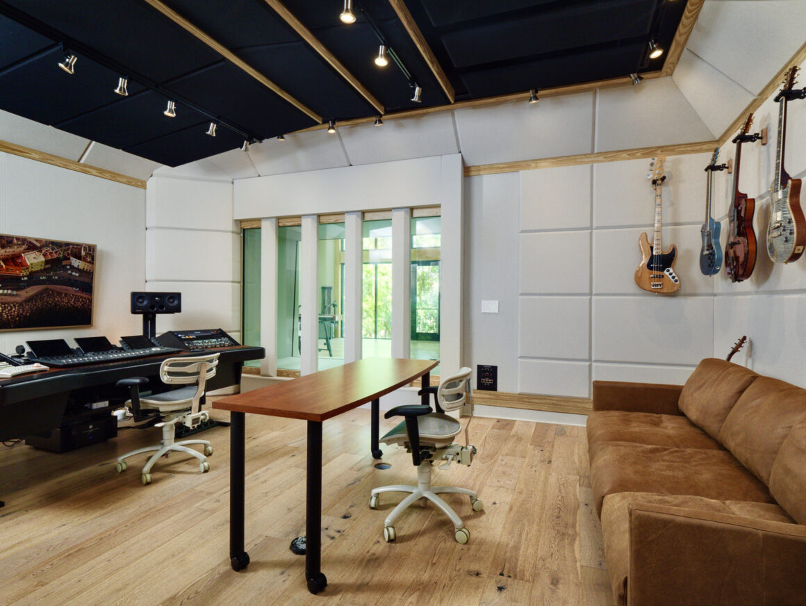 Carl Tatz Design and Jam Band Studio Named Finalists for 2024 NAMM TEC Awards