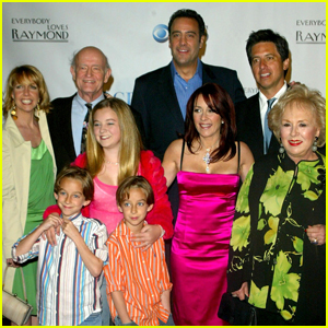 The Richest 'Everybody Loves Raymond' Cast Members Ranked From Lowest to Highest (& the Wealthiest Has a Net Worth of $200 Million!)