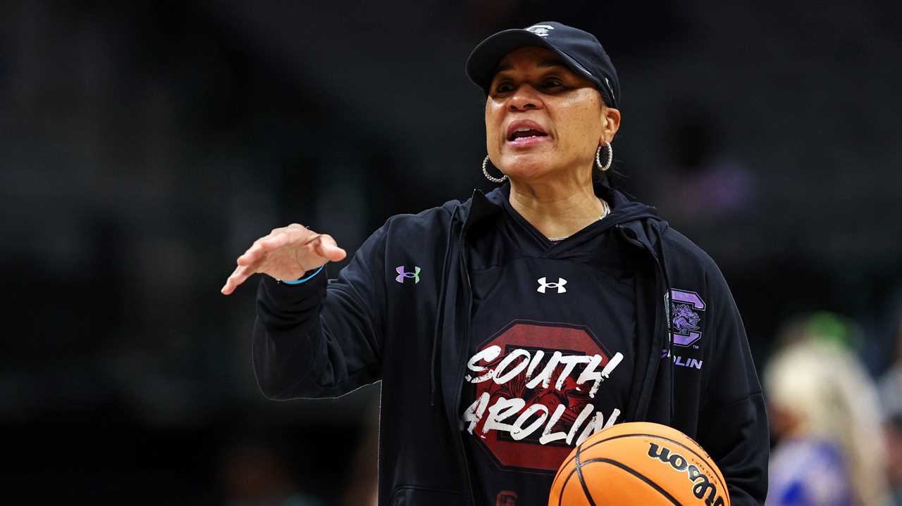 South Carolina guard Raven Johnson embodies Gamecocks’ turnaround from 3-point range