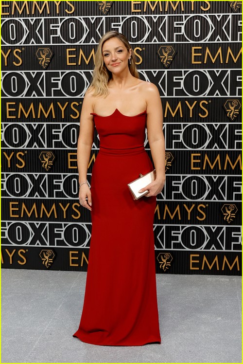 The Bear’s Abby Elliott at the Emmy Awards