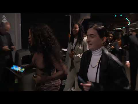 Live With SZA Backstage At The 2024 GRAMMYs