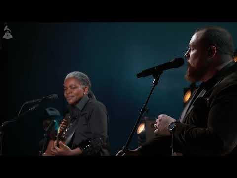 Watch LUKE COMBS & TRACY CHAPMAN Perform FAST CAR at the 2024 GRAMMYs