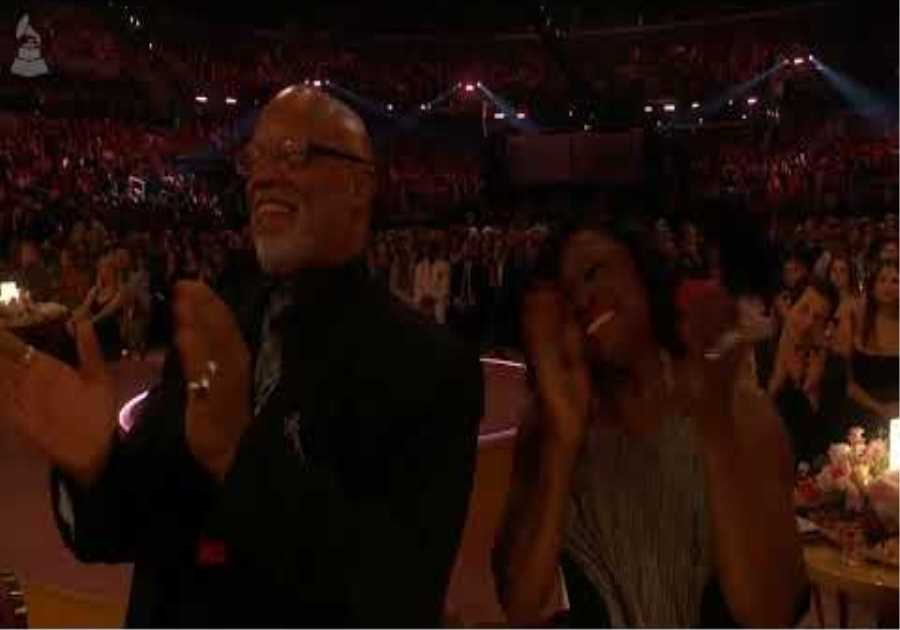 SZA Wins Best R&amp;B Song For 'SNOOZE ' | 2024 GRAMMYs Acceptance Speech