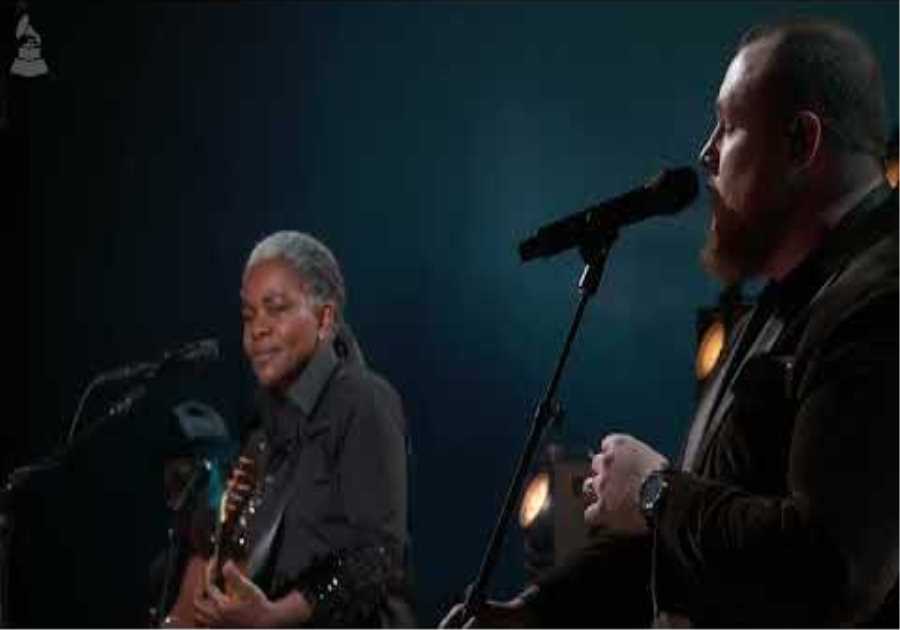 Watch LUKE COMBS &amp; TRACY CHAPMAN Perform FAST CAR at the 2024 GRAMMYs