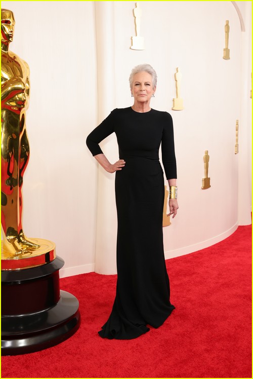 Jamie Lee Curtis at the Oscars 2024