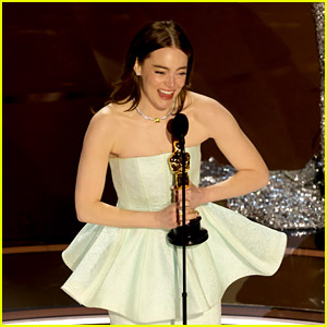 Emma Stone Wins Second Oscar for Best Actress, Fights Back Tears While Accepting for 'Poor Things' Performance
