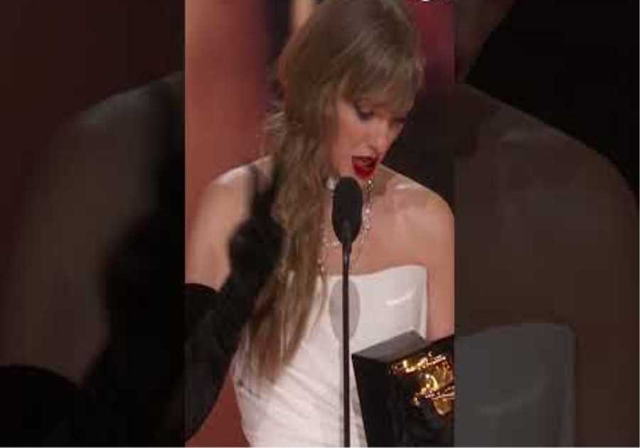 TAYLOR SWIFT Wins Best Pop Vocal Album For 'MIDNIGHTS' At The 2024 GRAMMYs #taylorswift