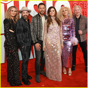 Sugarland & Little Big Town Make Surprise Tour Announcement at CMT Music Awards 2024