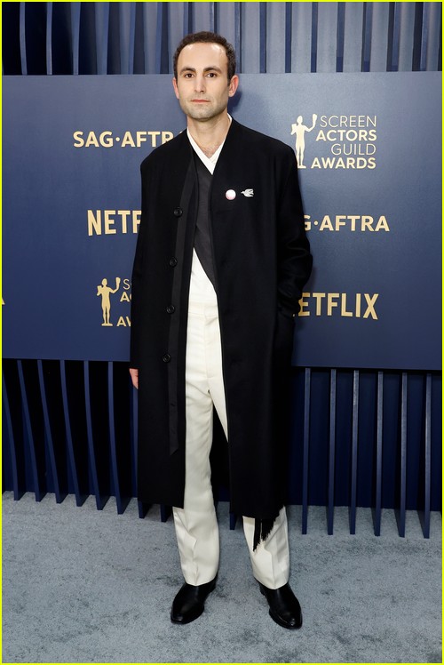 Khalid Abdalla (The Crown) at the SAG Awards