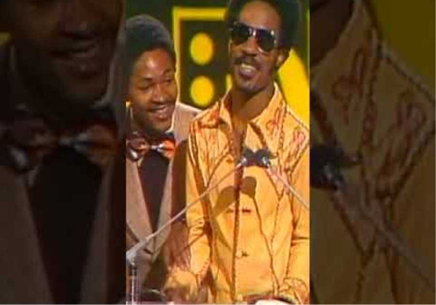 Stevie Wonder Wins #albumoftheyear  For ‘Innervisions’ In 1974 | #grammy  Rewind