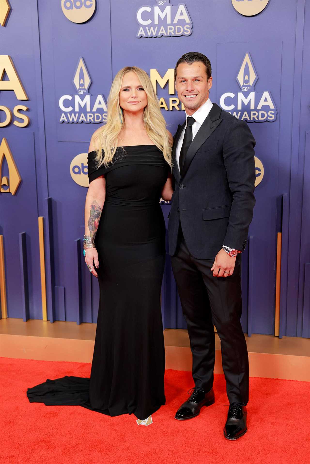 Miranda Lambert and Husband Brendan McLoughlin Cuddle Up at the 2024 CMA Awards